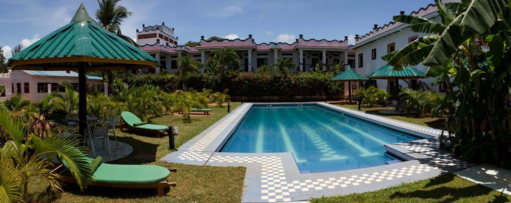 Mangro Hotel Диани-Бич Экстерьер фото